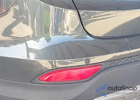 2013 Hyundai Santa Fe Sport z USA, uszkodzony, nr VIN 5XYZU3LB2DG062719